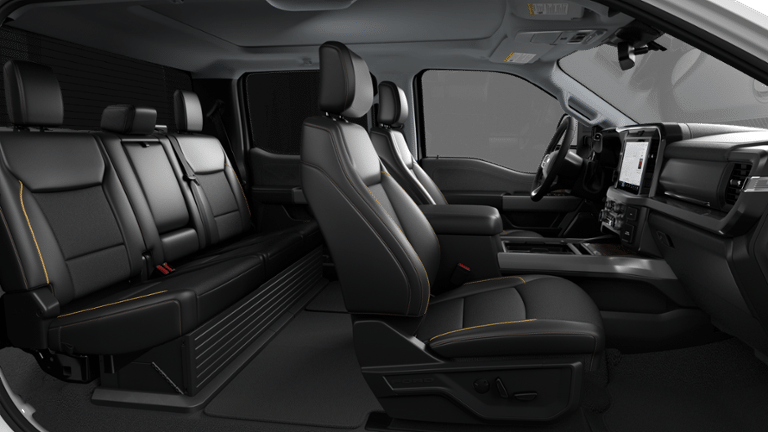 2027 Ford Super Duty F-350® Lariat®