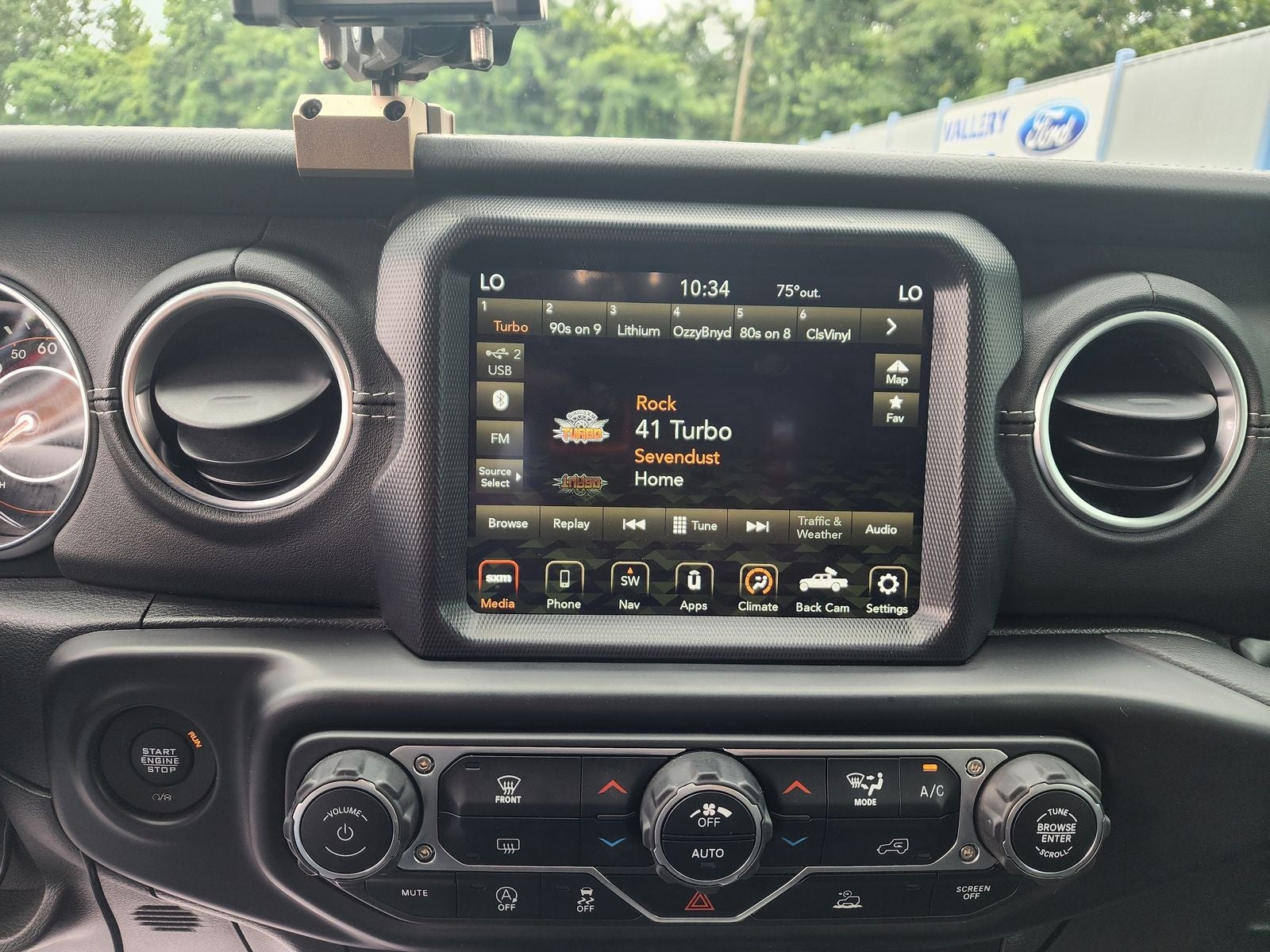 2021 Jeep Gladiator Overland