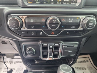 2021 Jeep Gladiator Overland