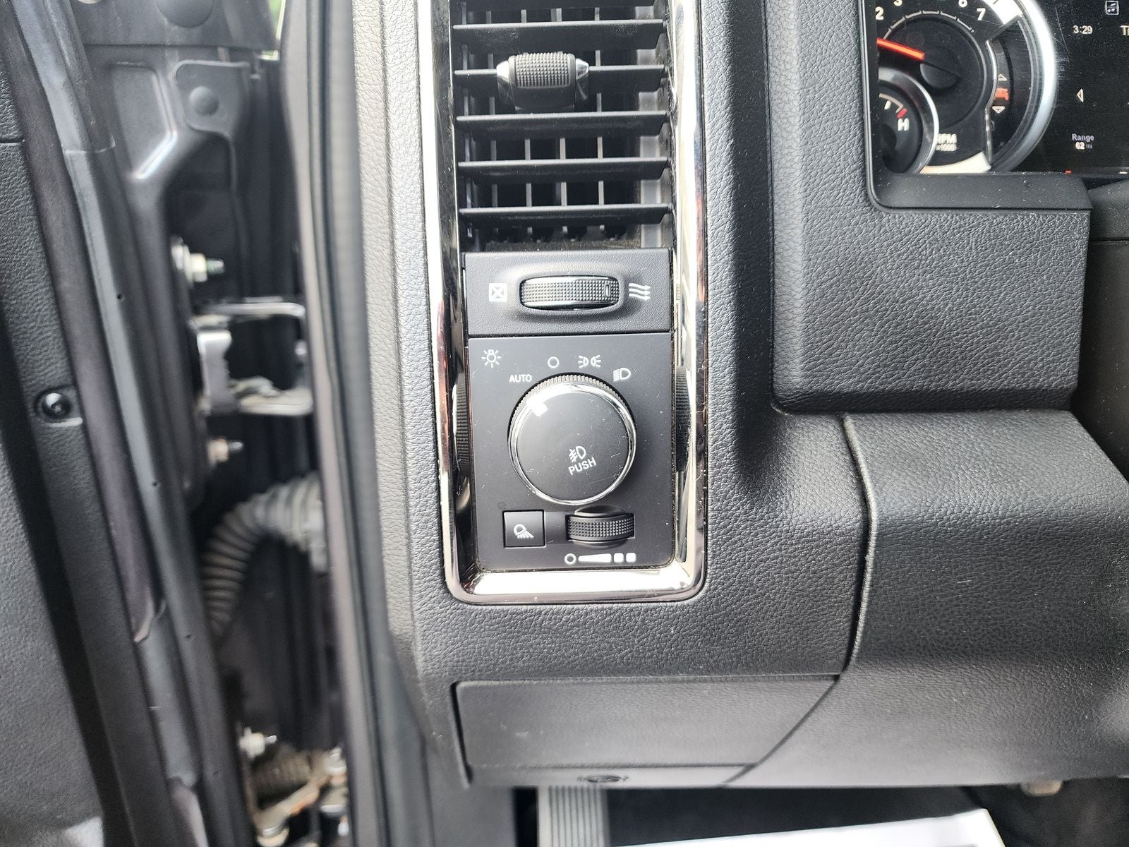 2017 RAM 1500 Sport