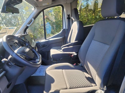 2025 Ford Transit-350 XL