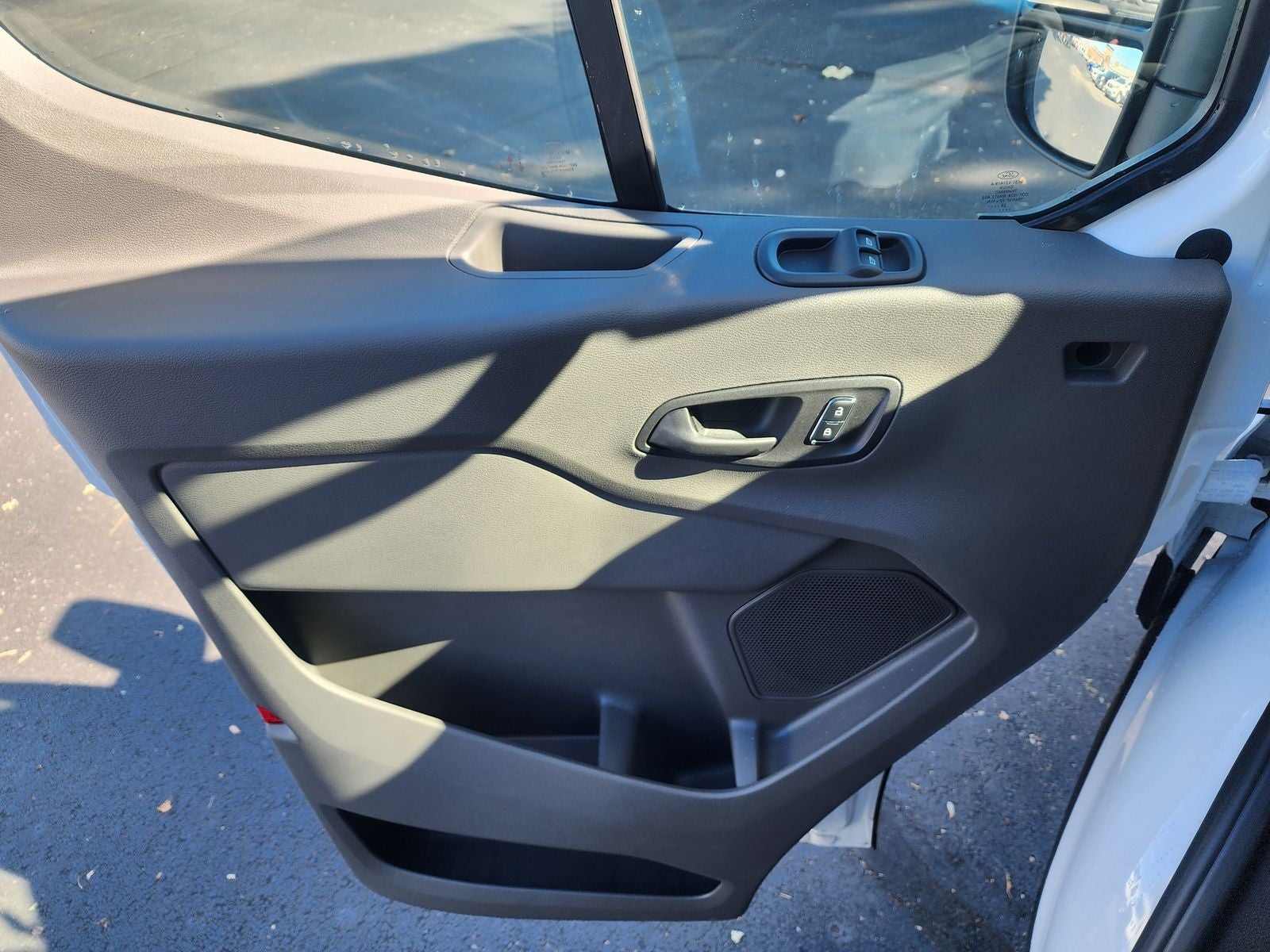 2025 Ford Transit-350 XL