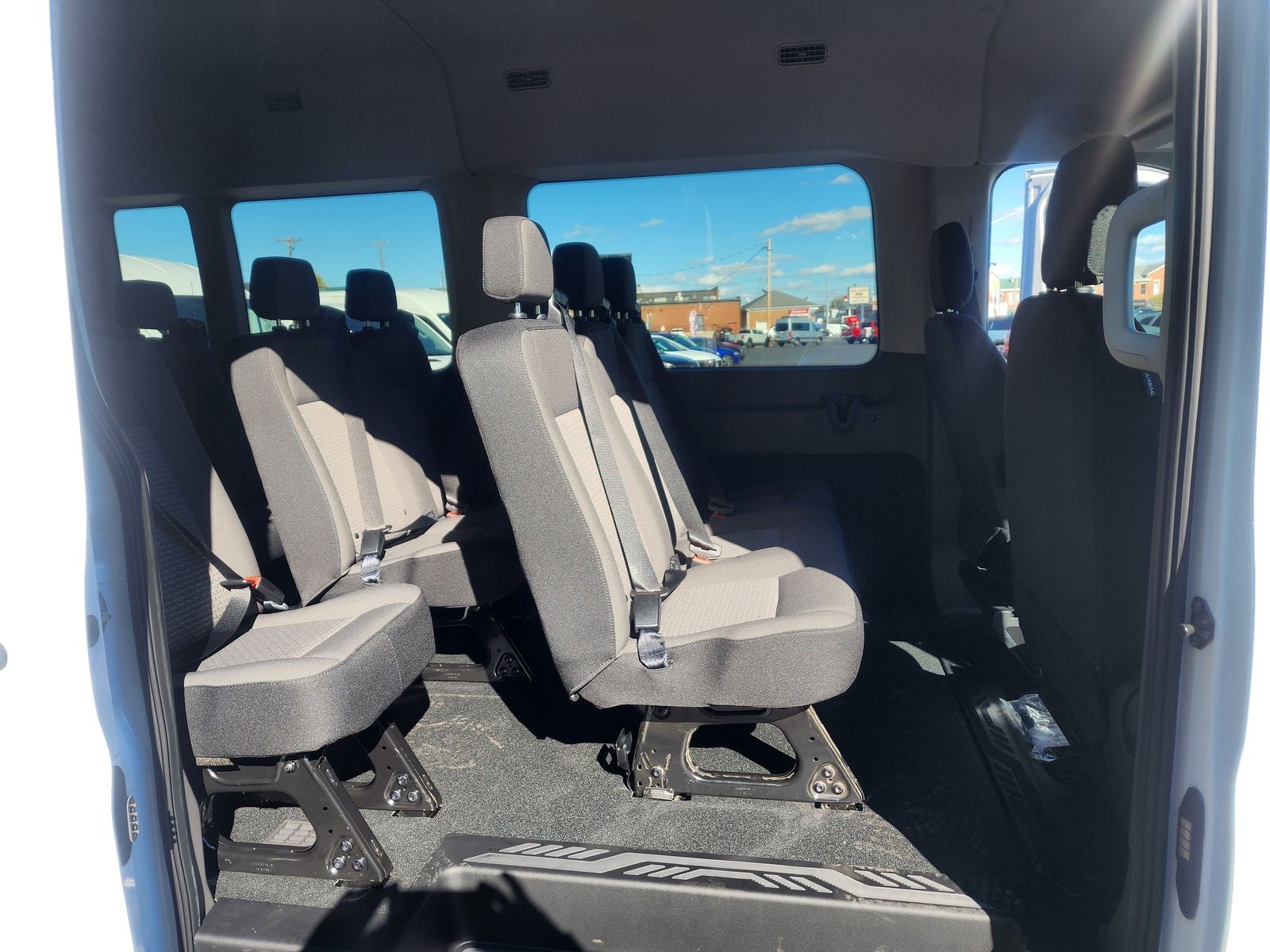 2025 Ford Transit-350 XL