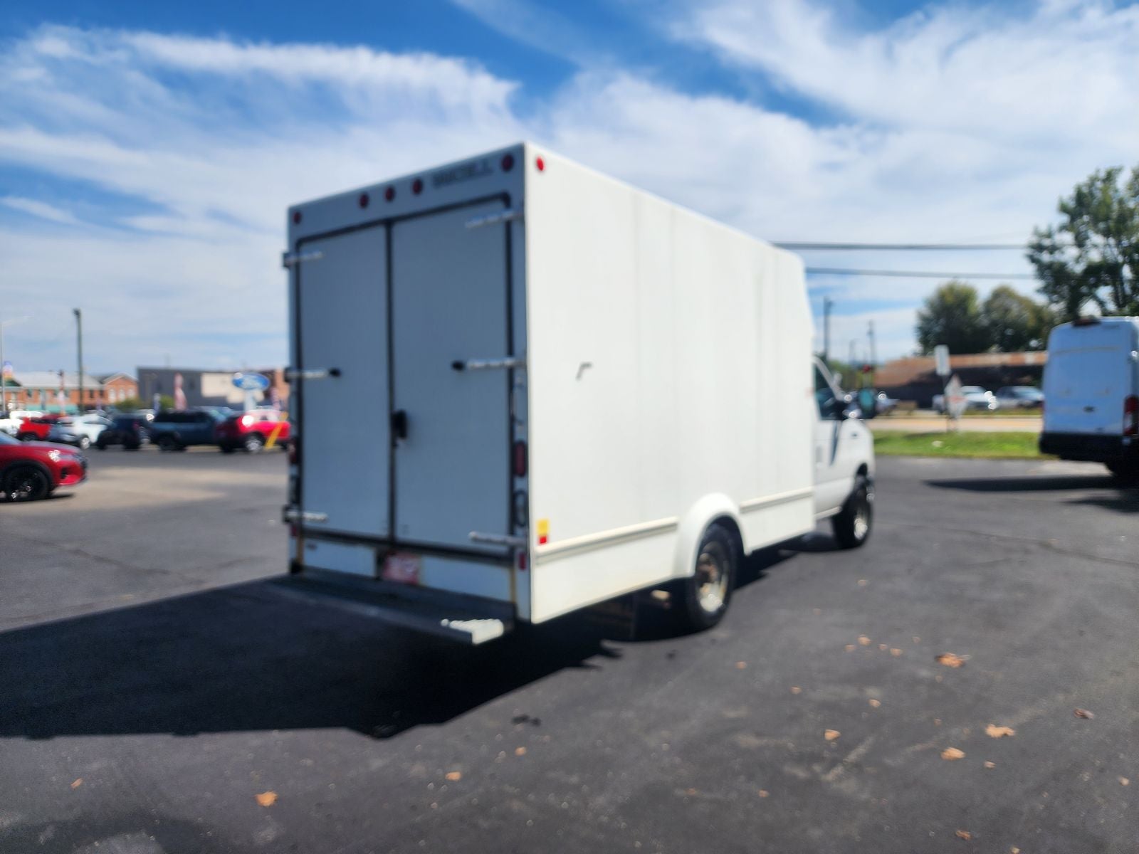2017 Ford E-350SD Base Cutaway