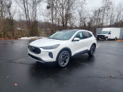 2026 Ford Escape Platinum