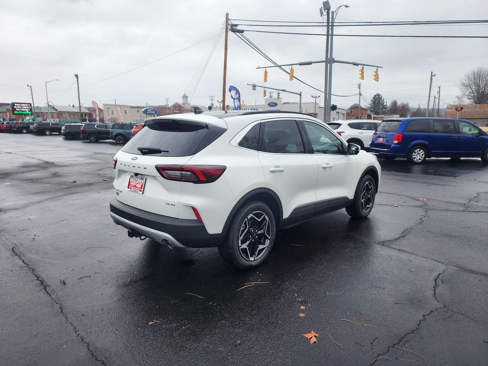 2026 Ford Escape Platinum