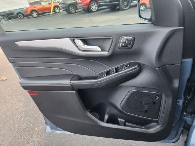 2026 Ford Escape Hybrid Platinum