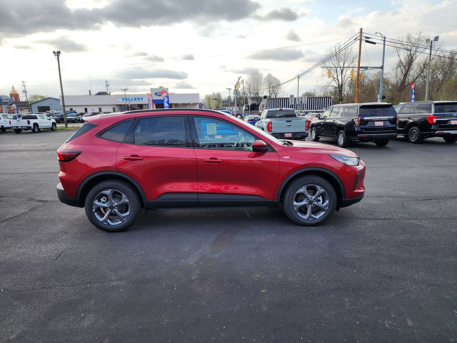 2026 Ford Escape Hybrid ST-Line Select