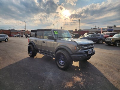 2022 Ford Bronco Base