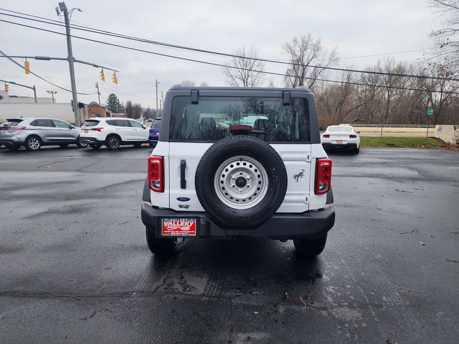 2025 Ford Bronco Base