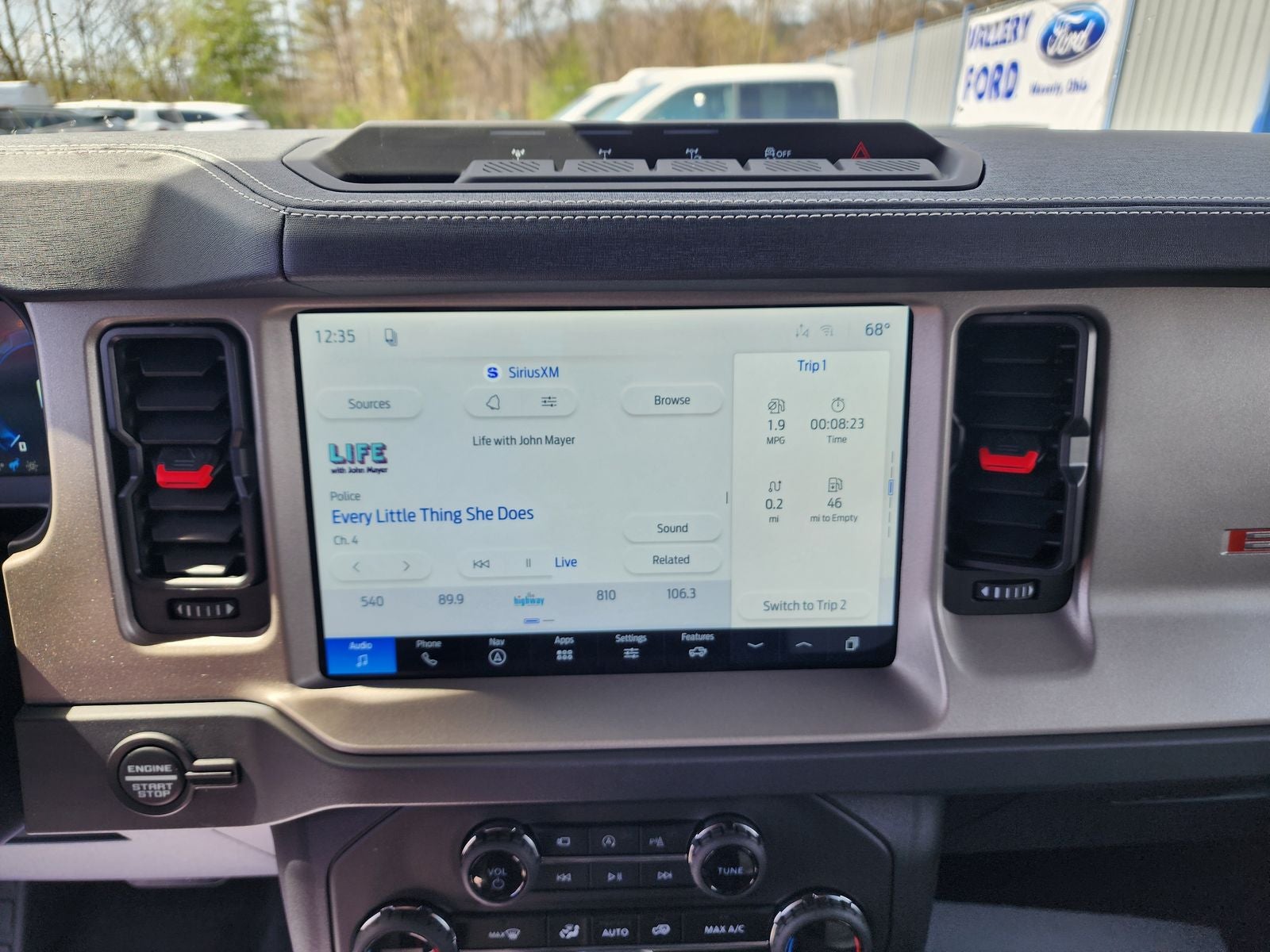 2026 Ford Bronco Outer Banks
