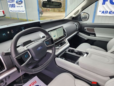 2026 Ford Expedition Platinum