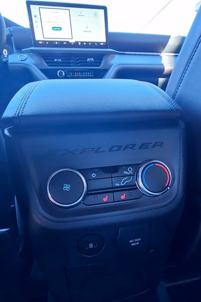 2027 Ford Explorer Platinum
