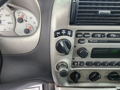 2001 Ford Explorer Sport Trac Base