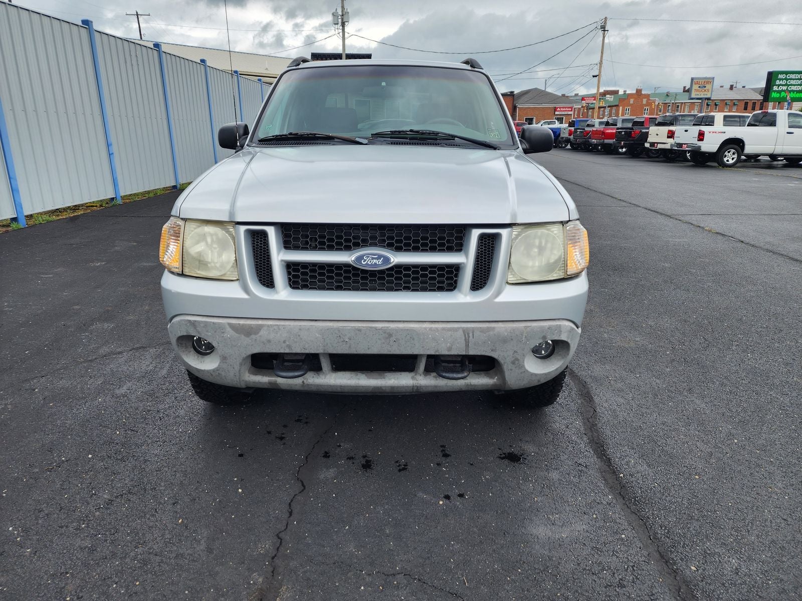 2001 Ford Explorer Sport Trac Base