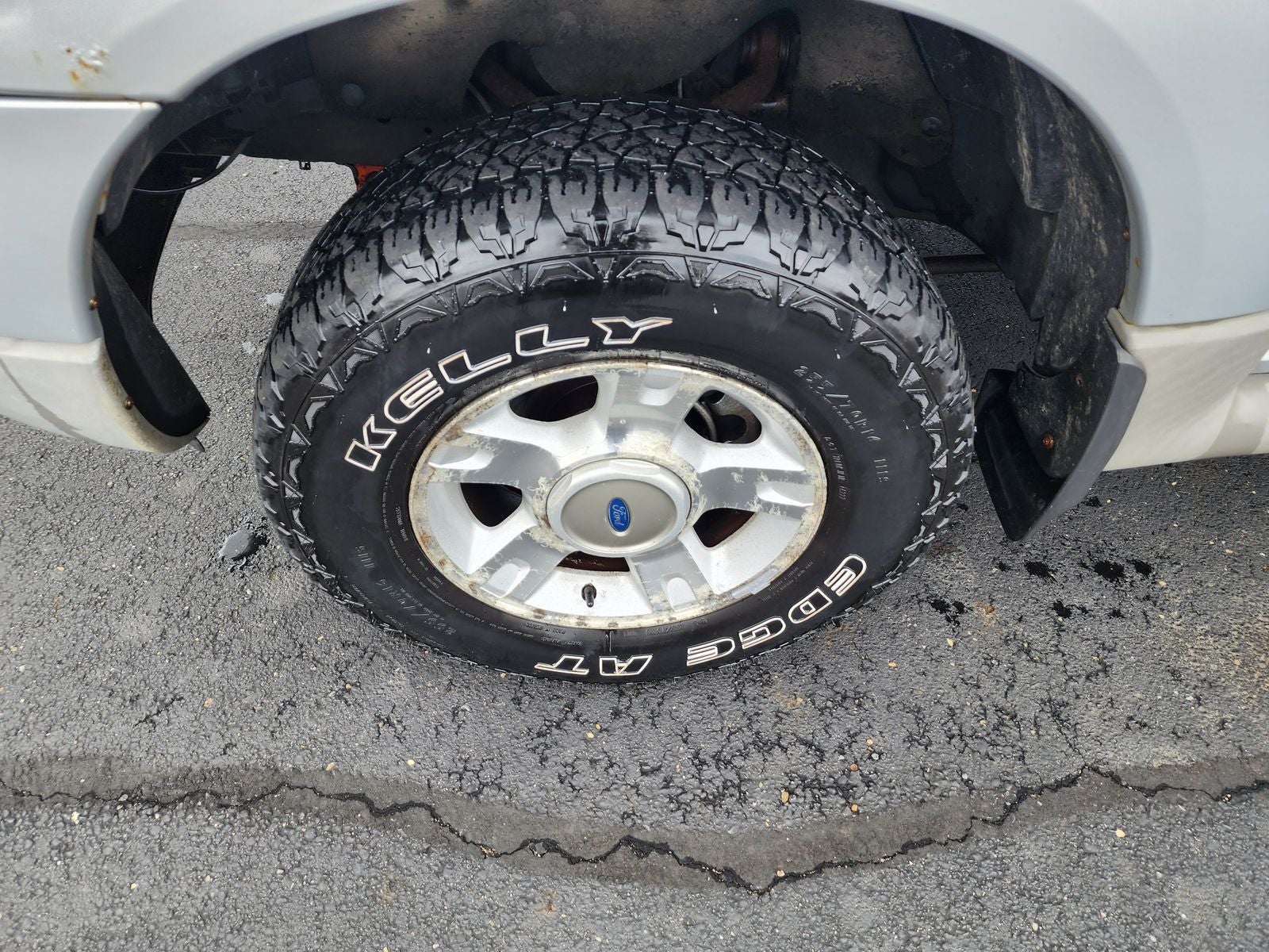 2001 Ford Explorer Sport Trac Base