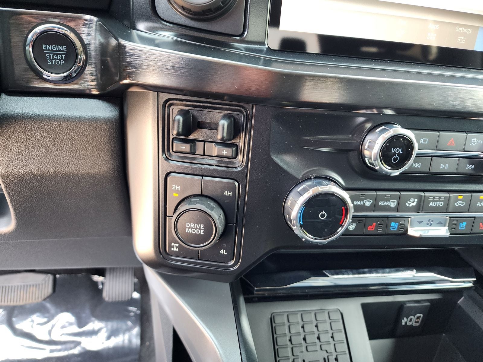 2026 Ford F-250SD F-250® Lariat®