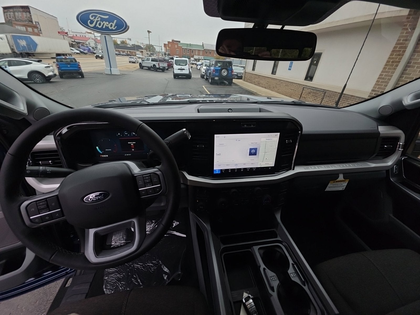 2027 Ford F-250SD XLT