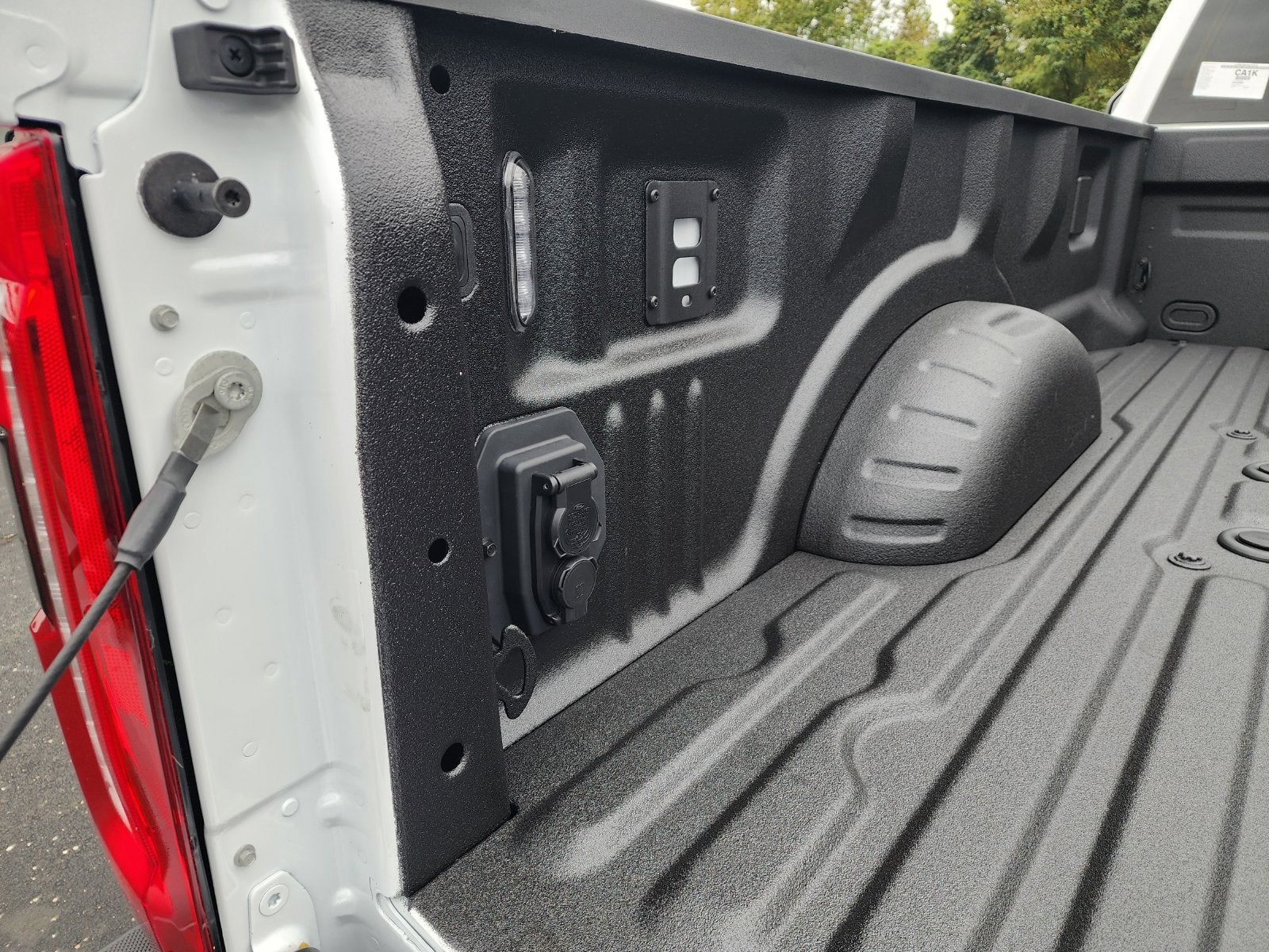 2027 Ford F-350SD DRW