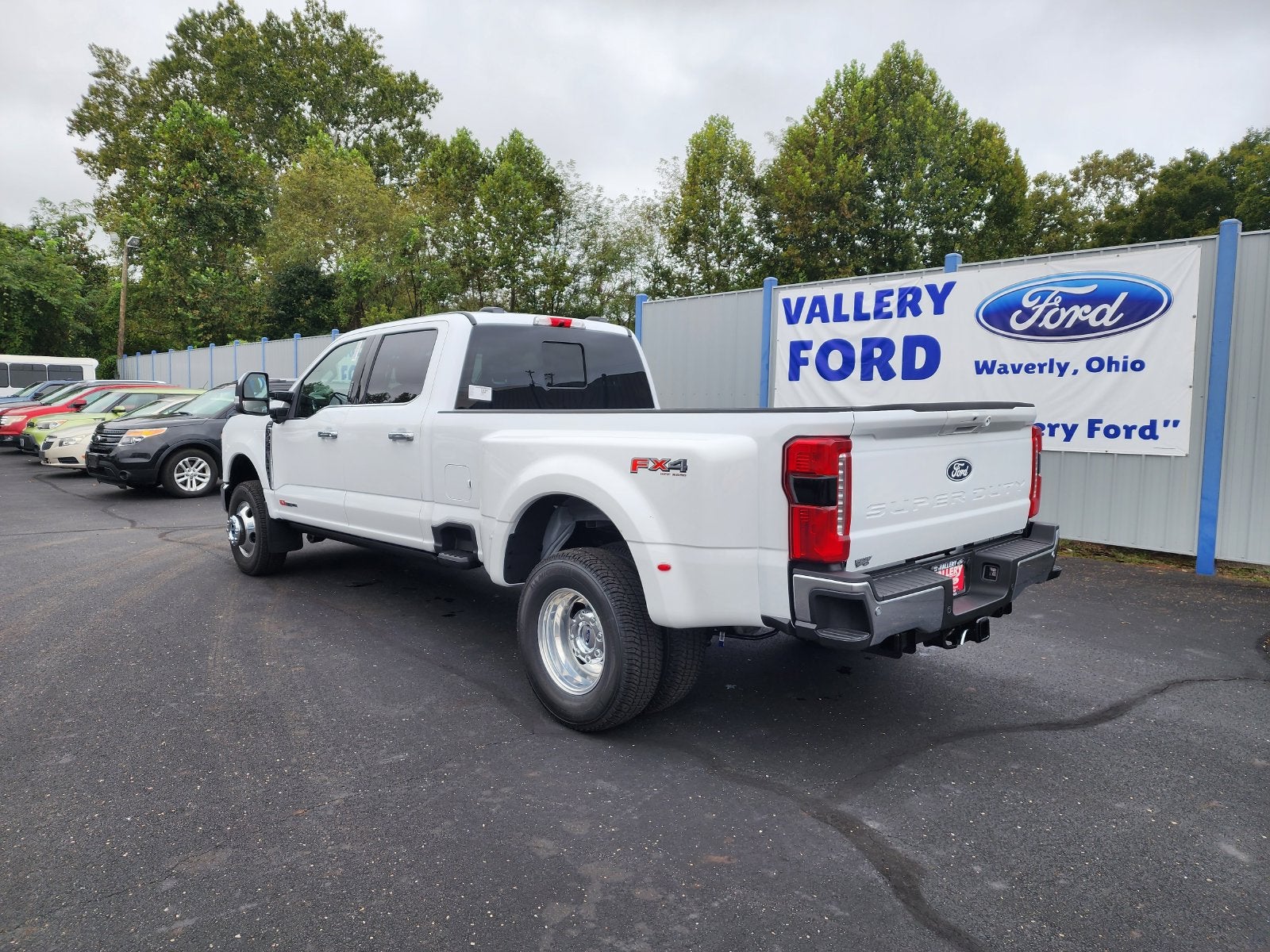2027 Ford F-350SD DRW