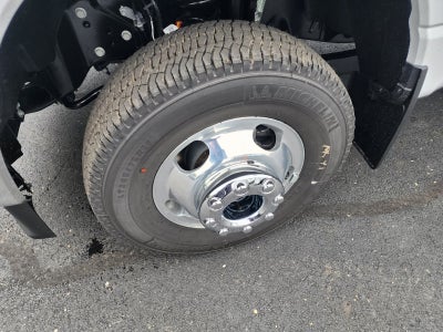 2027 Ford F-350SD DRW