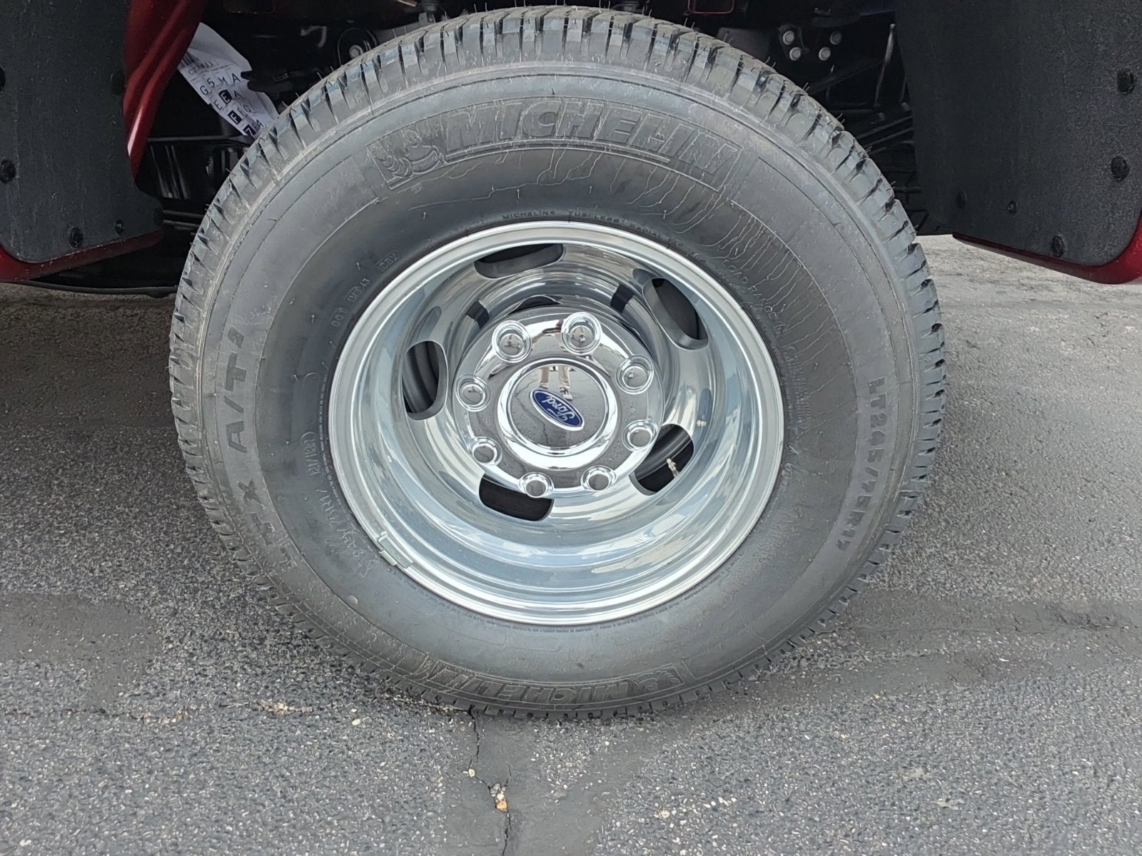 2027 Ford F-350SD Lariat DRW