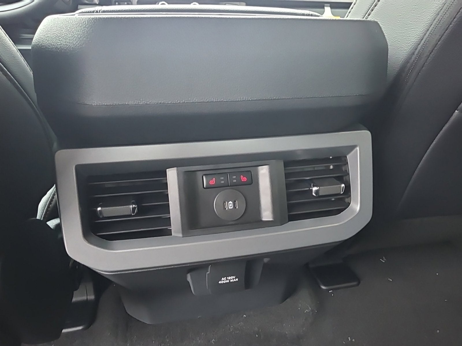 2027 Ford F-350SD Lariat DRW
