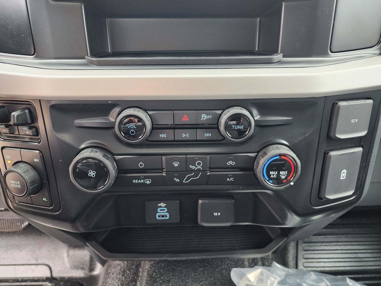 2026 Ford F-450SD DRW