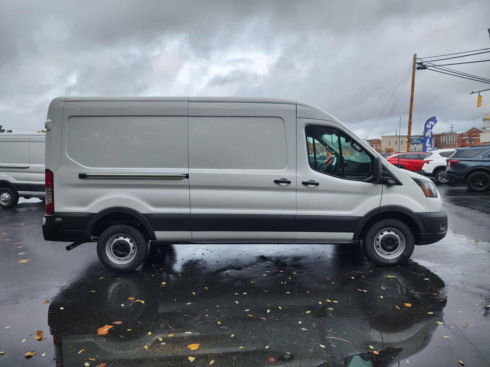 2025 Ford Transit-250 Base