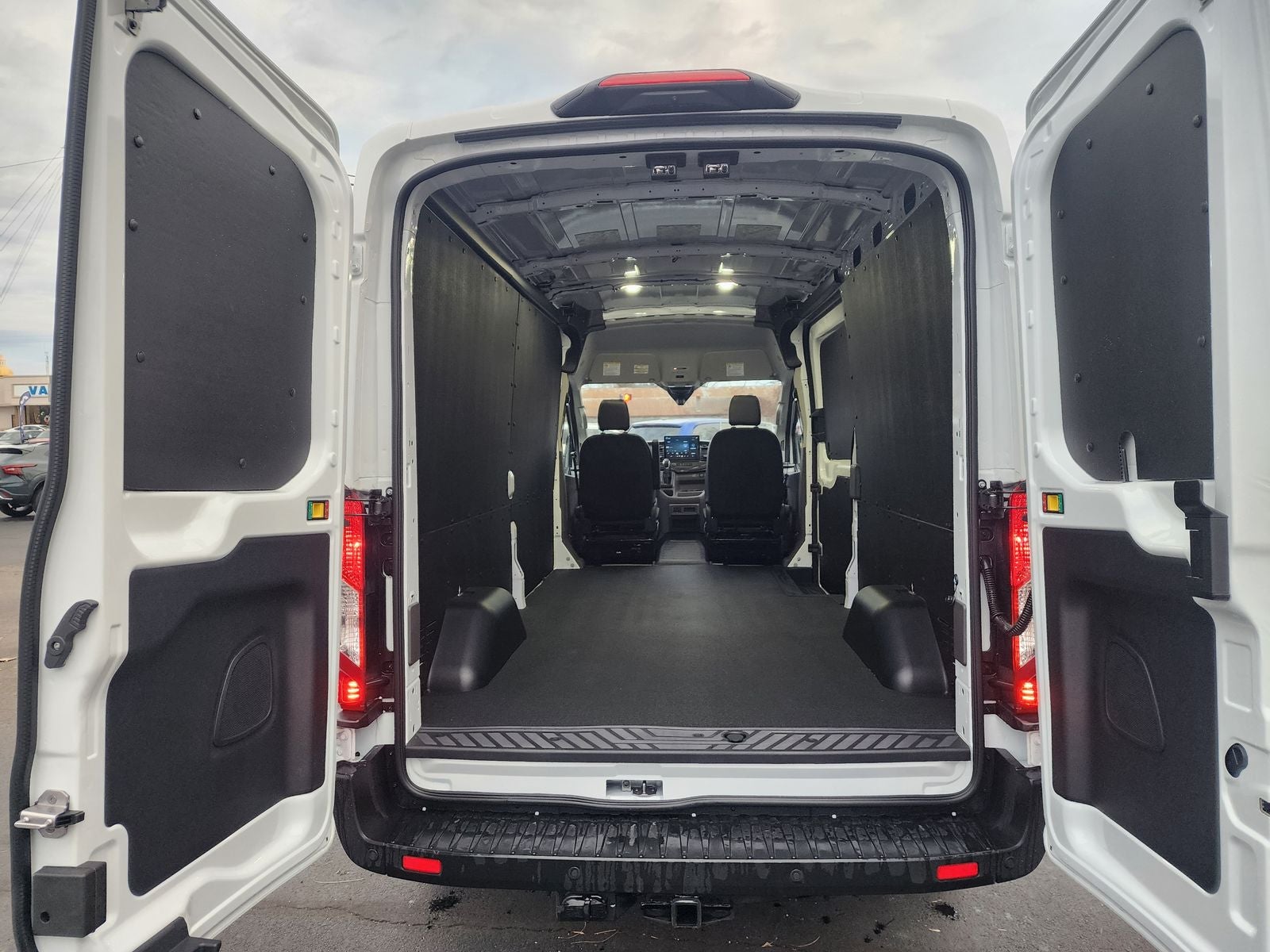 2026 Ford Transit-250 Base