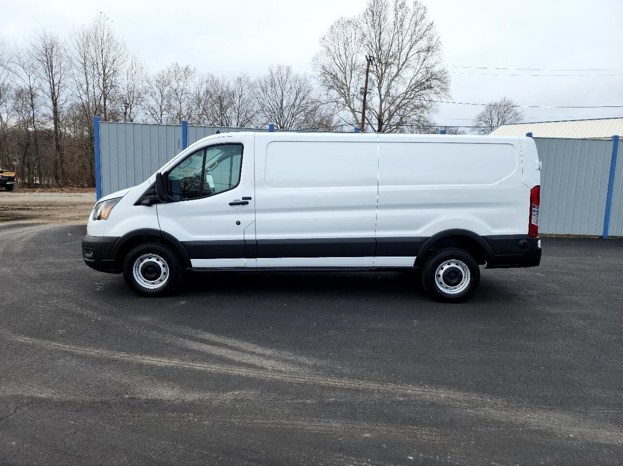 2025 Ford Transit-250 Base