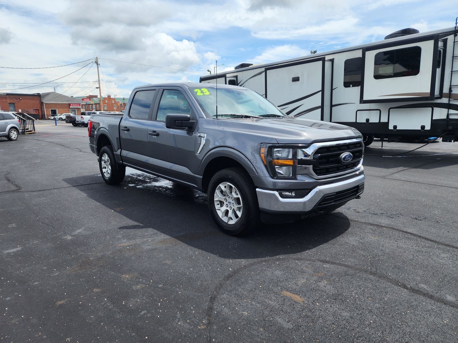 2023 Ford F-150 XLT