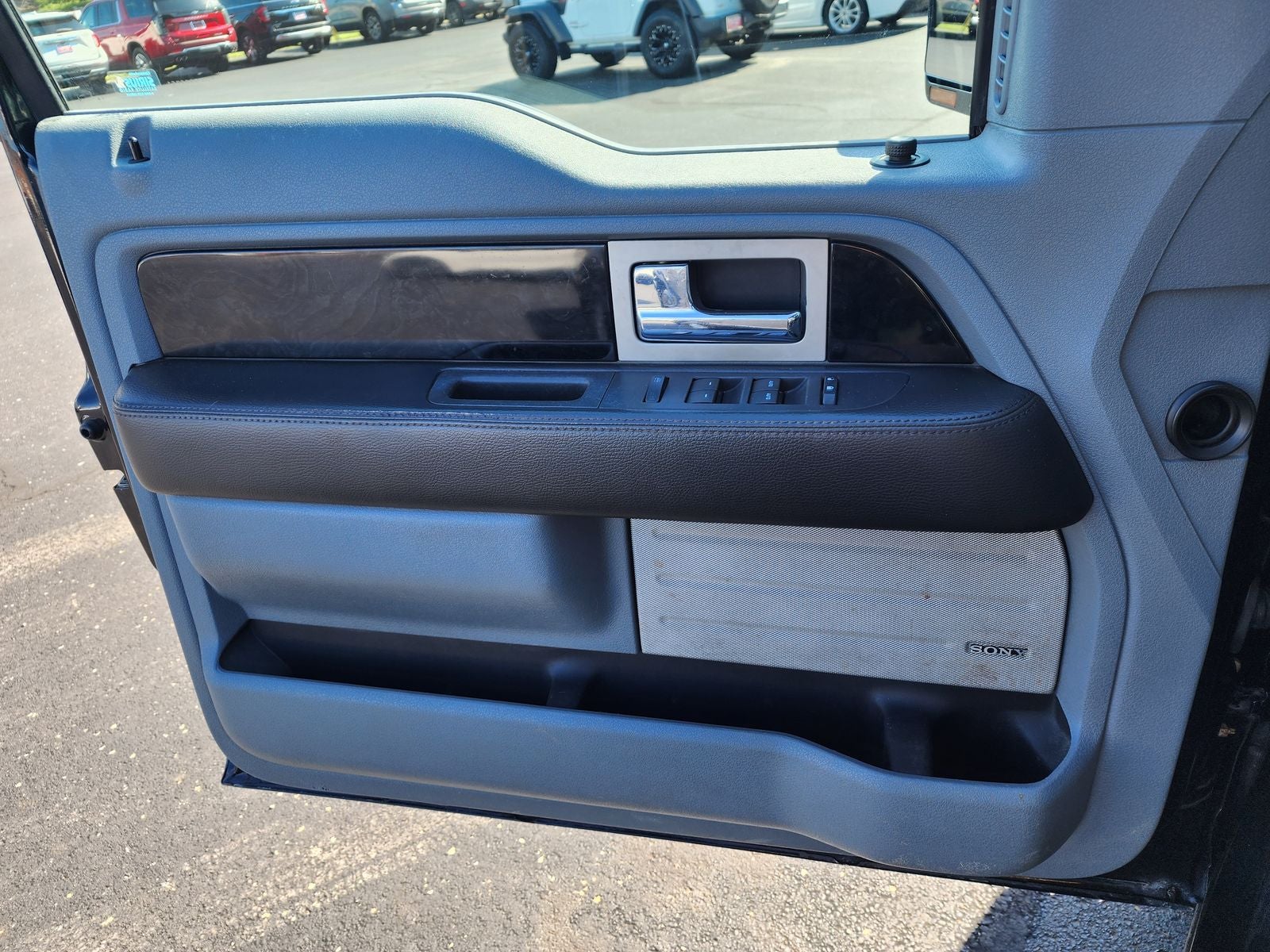 2012 Ford F-150 Platinum