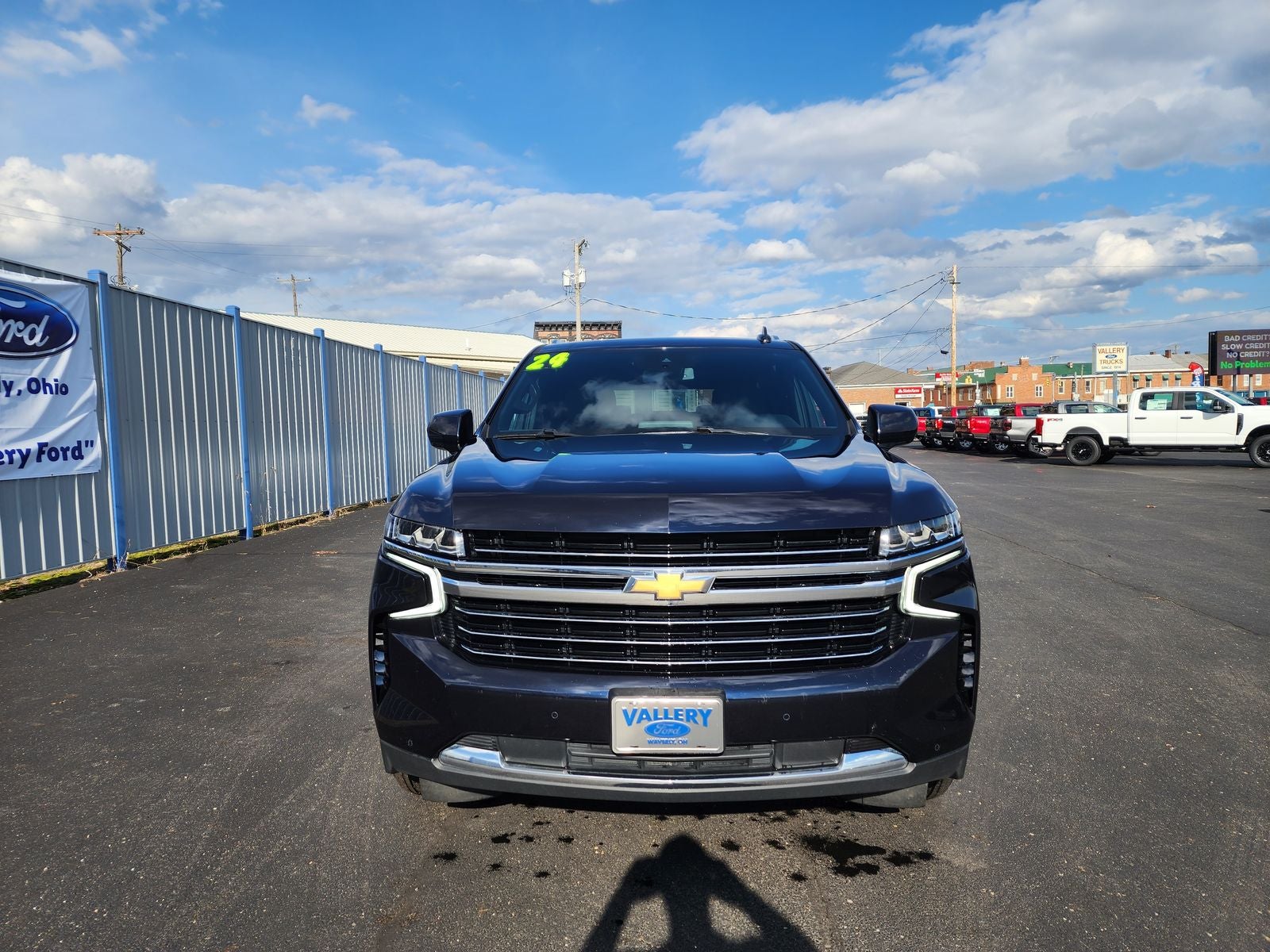 2024 Chevrolet Suburban LT