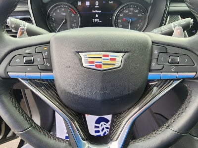 2024 Cadillac XT6 Sport