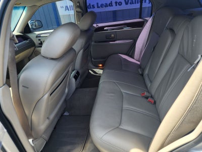 2004 Lincoln Town Car Ultimate