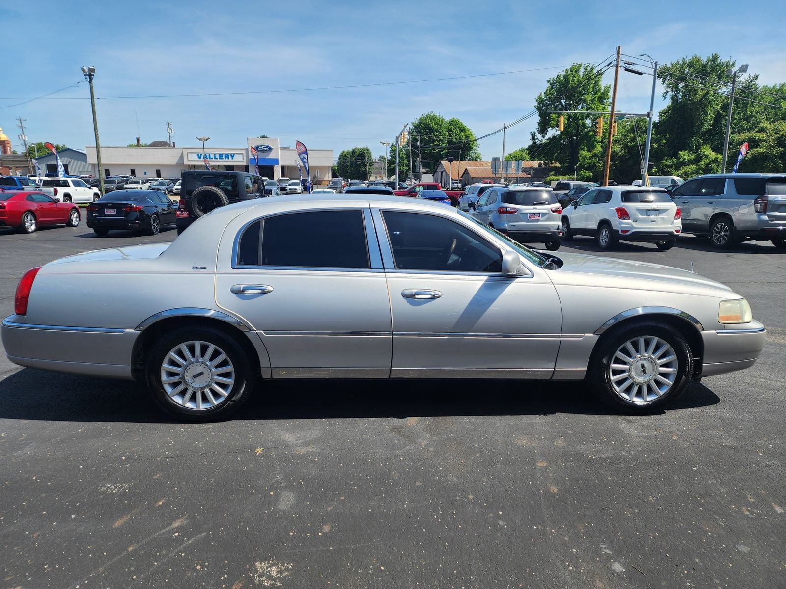 2004 Lincoln Town Car Ultimate