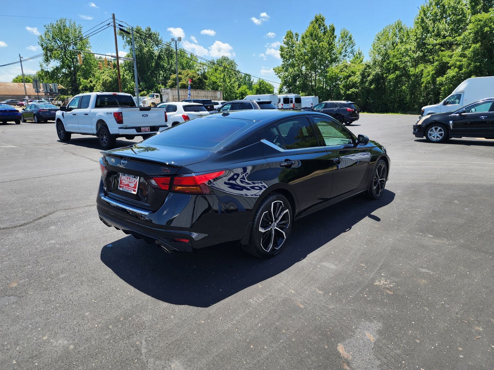 2023 Nissan Altima 2.5 SR
