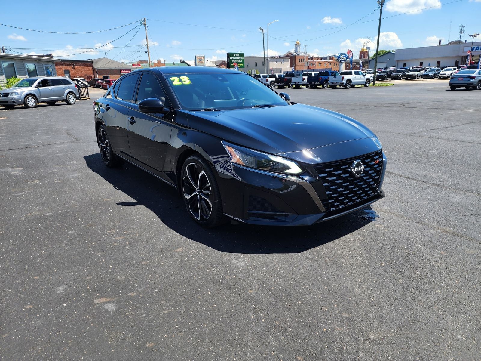 2023 Nissan Altima 2.5 SR