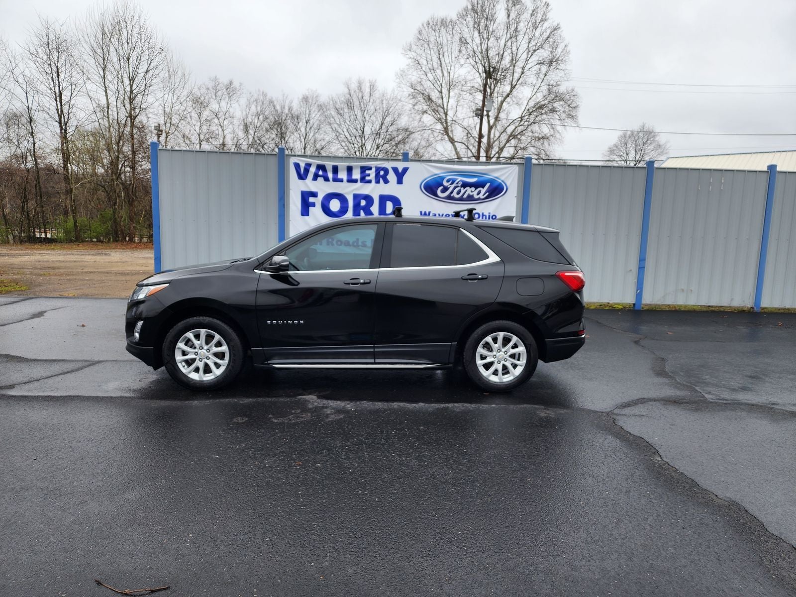 Used 2018 Chevrolet Equinox LT with VIN 2GNAXSEV5J6246980 for sale in Waverly, OH