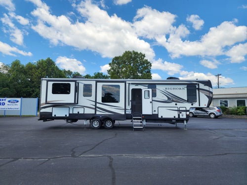 2019 Heartland BigHorn 5th Wheel