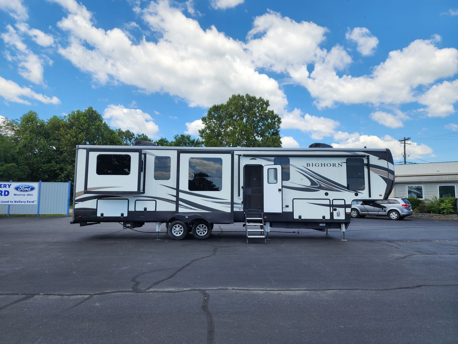 2019 Heartland BigHorn 5th Wheel
