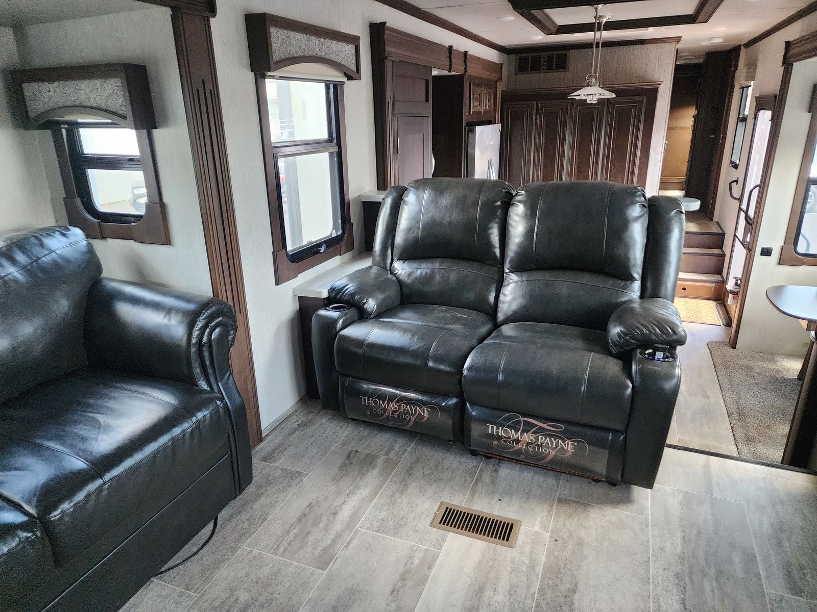 2019 Heartland BigHorn 5th Wheel