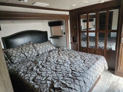 2019 Heartland BigHorn 5th Wheel