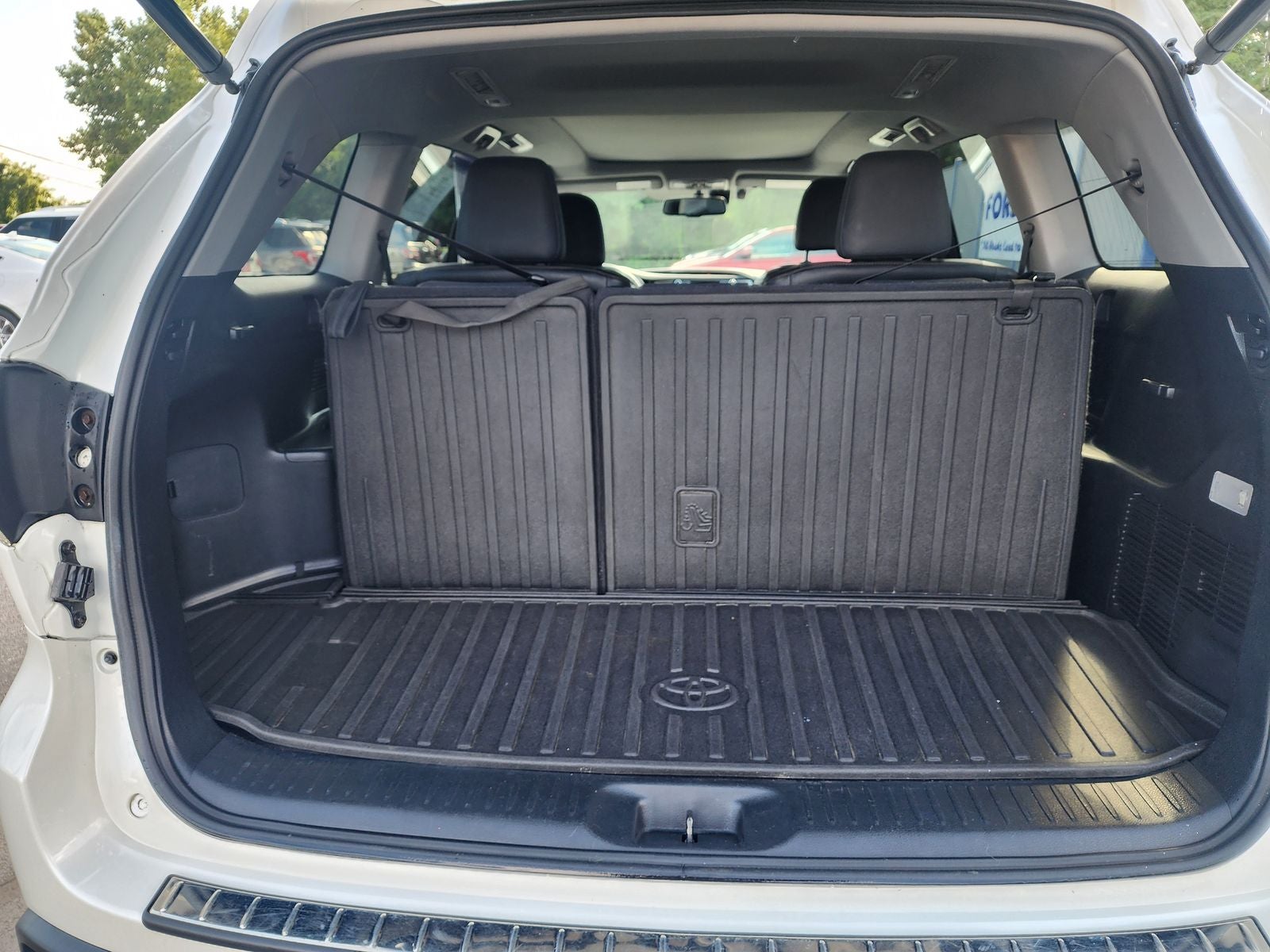 2016 Toyota Highlander Limited Platinum V6