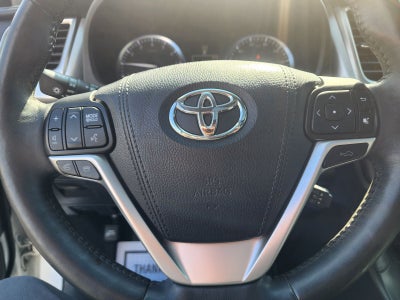 2016 Toyota Highlander Limited Platinum V6
