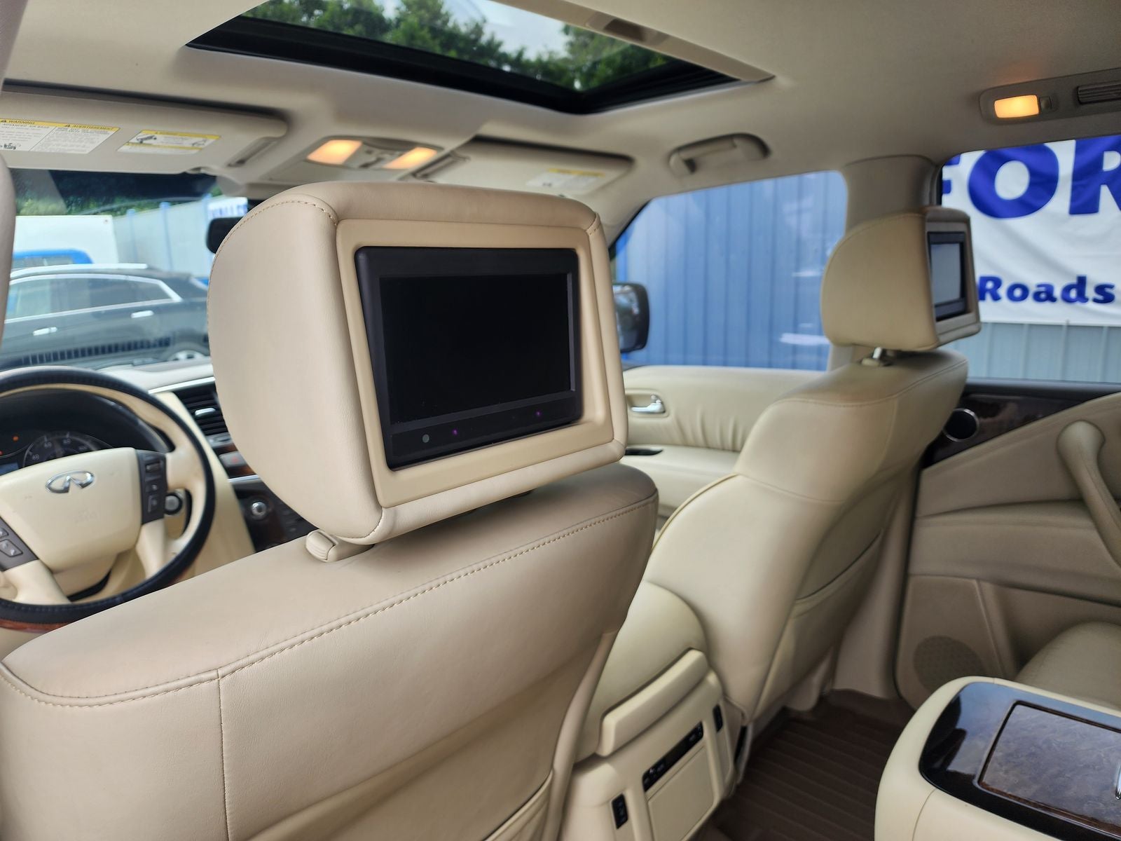 2012 INFINITI QX56 Base