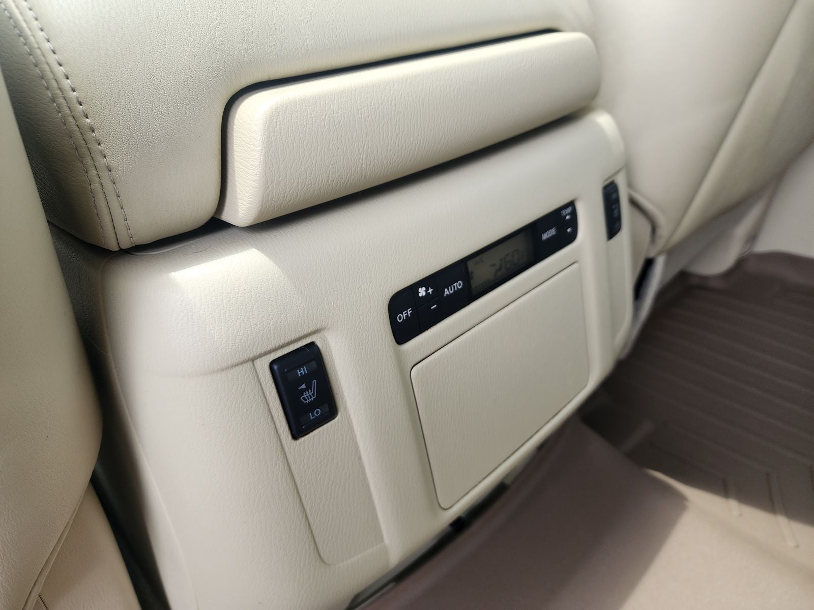 2012 INFINITI QX56 Base