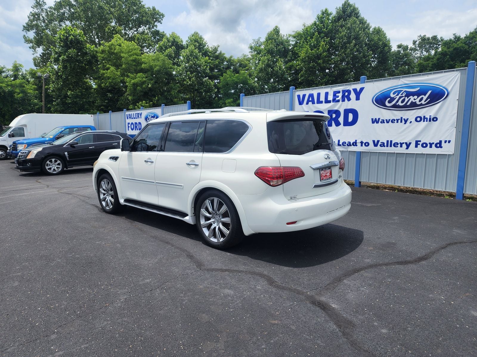 2012 INFINITI QX56 Base