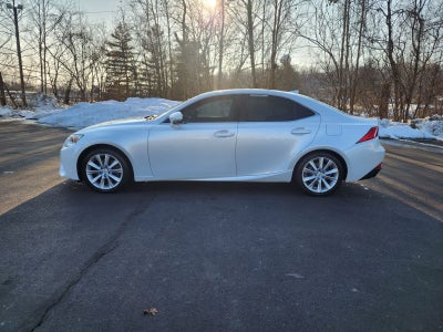 2016 Lexus IS 200t